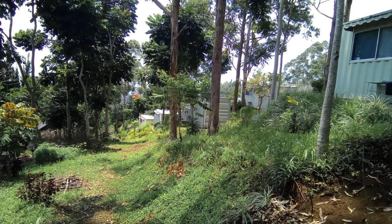 Hotel Bukit Pinus Tegalharendong 외부 사진