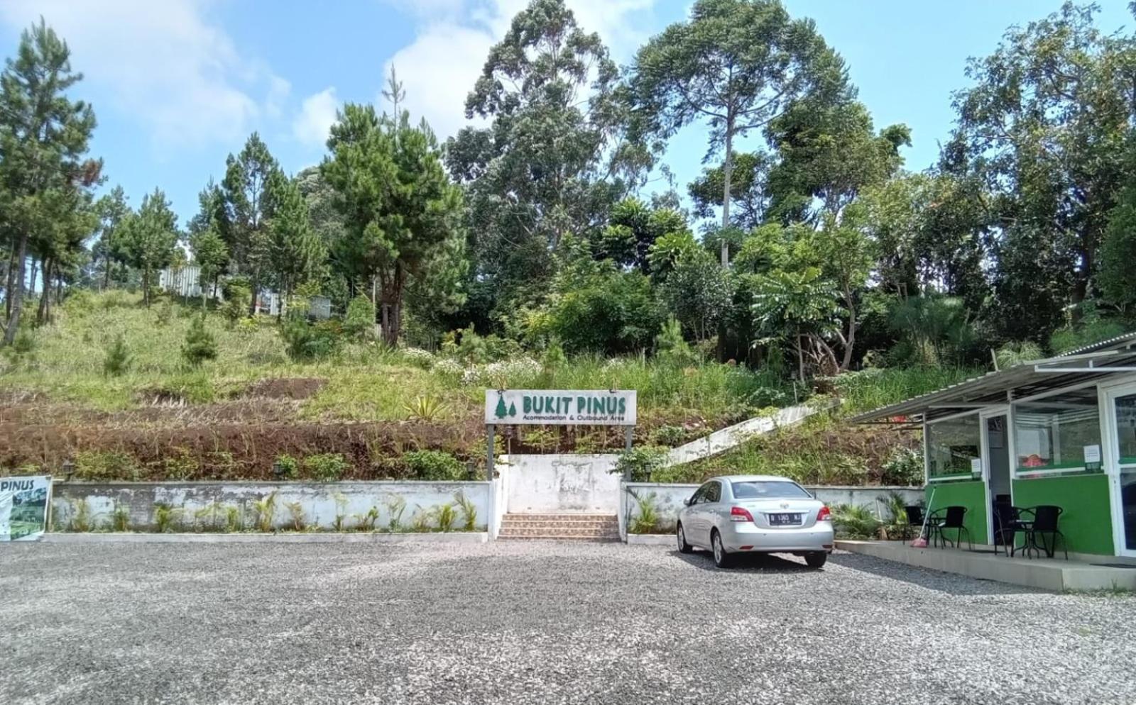 Hotel Bukit Pinus Tegalharendong 외부 사진