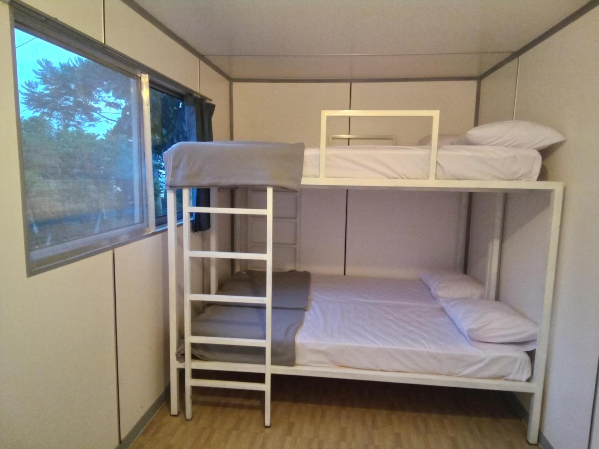 Hotel Bukit Pinus Tegalharendong 외부 사진
